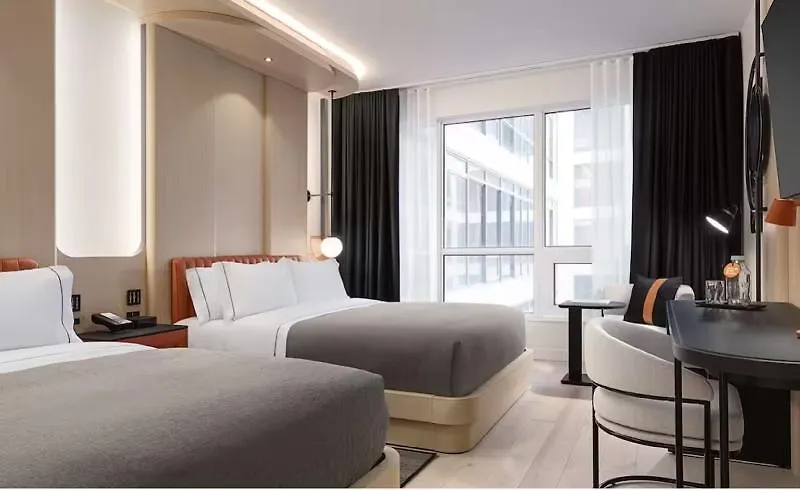 Canopy By Hilton Toronto Yorkville 4*,